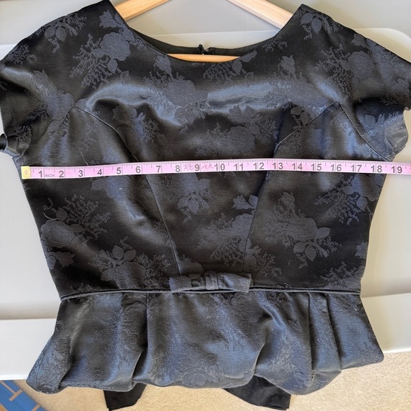 Vintage 50s 60s Black Floral Brocade Pinup Dress and Jacket Set - Picture 14 of 16